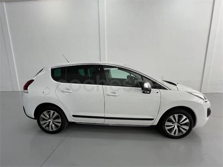 PEUGEOT 3008 Style 1.6 BlueHDI 120 FAP