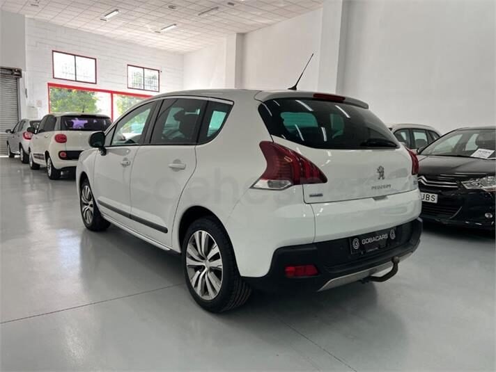 PEUGEOT 3008 Style 1.6 BlueHDI 120 FAP