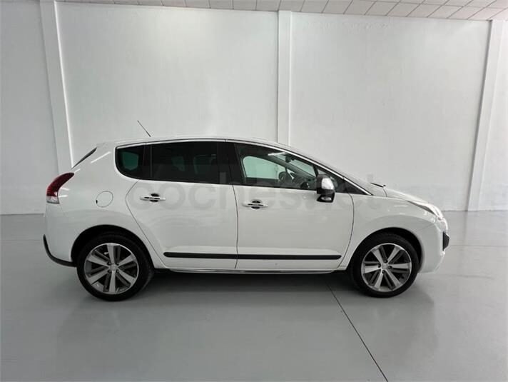 PEUGEOT 3008 Allure 1.6 BlueHDI 120 FAP