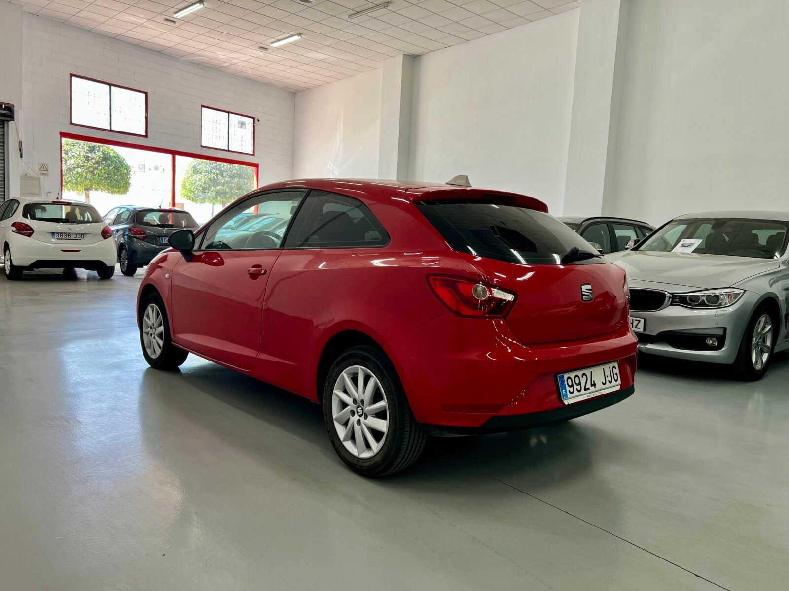 SEAT IBIZA 1.0 gasolina 75cv