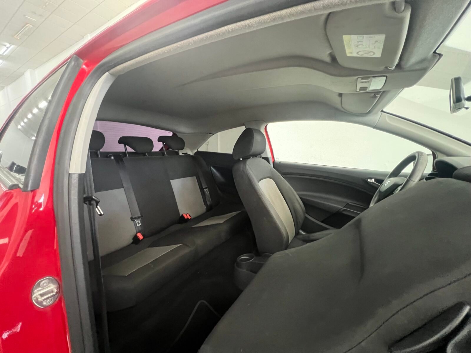 SEAT IBIZA 1.0 gasolina 75cv