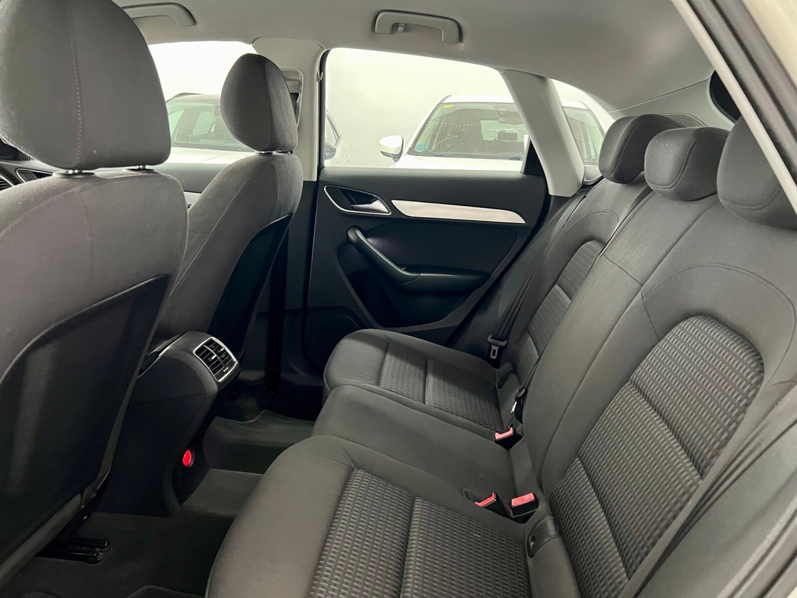 AUDI Q3 2.0 TDI 140cv