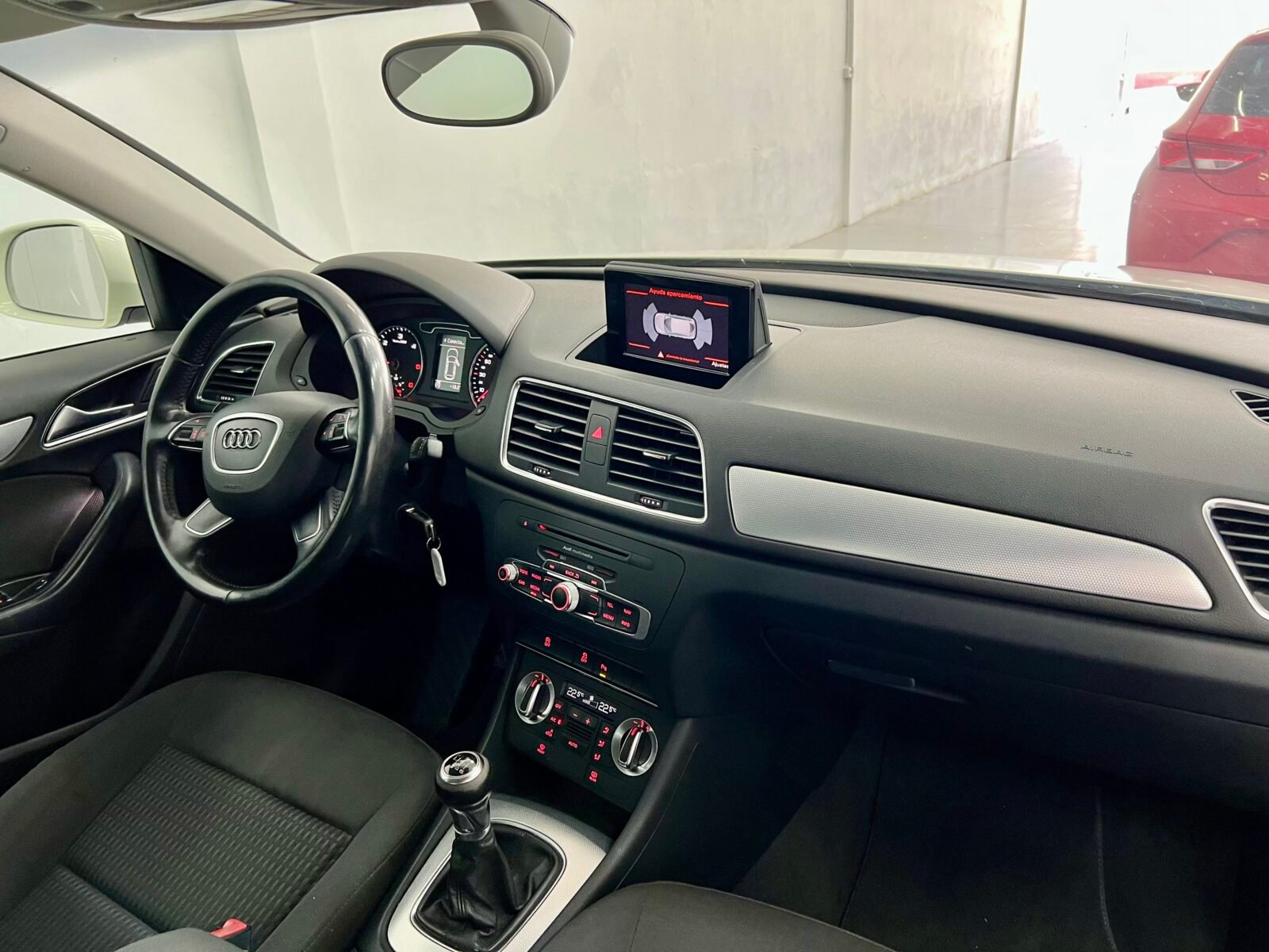 AUDI Q3 2.0 TDI 140cv
