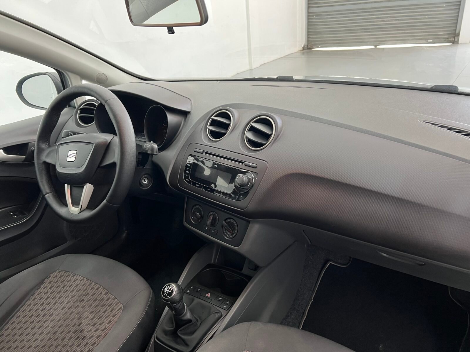 SEAT IBIZA 1.2 GASOLINA 70CV