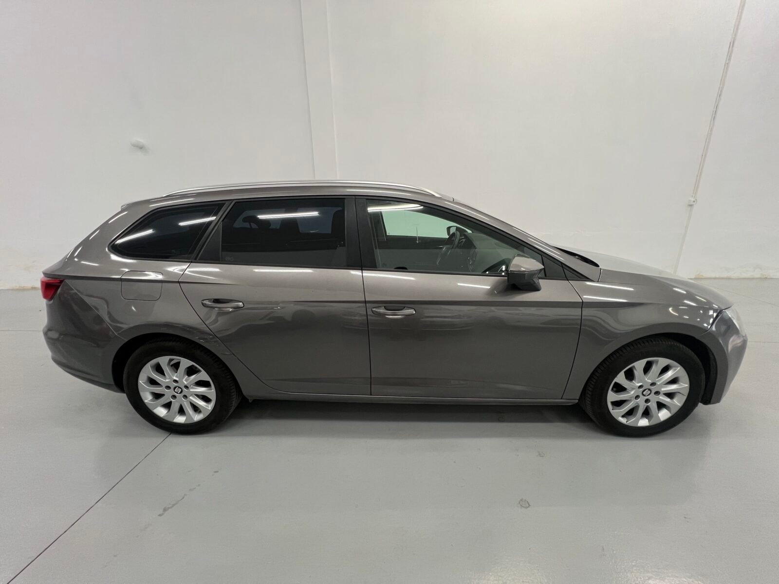 SEAT LEÓN ST 1.6 TDI 105CV DSG