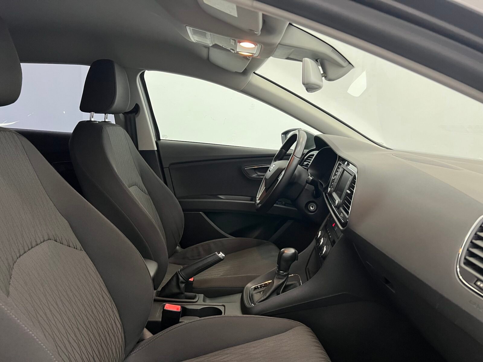 SEAT LEÓN ST 1.6 TDI 105CV DSG