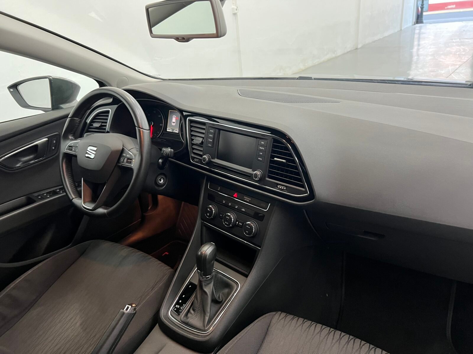 SEAT LEÓN ST 1.6 TDI 105CV DSG