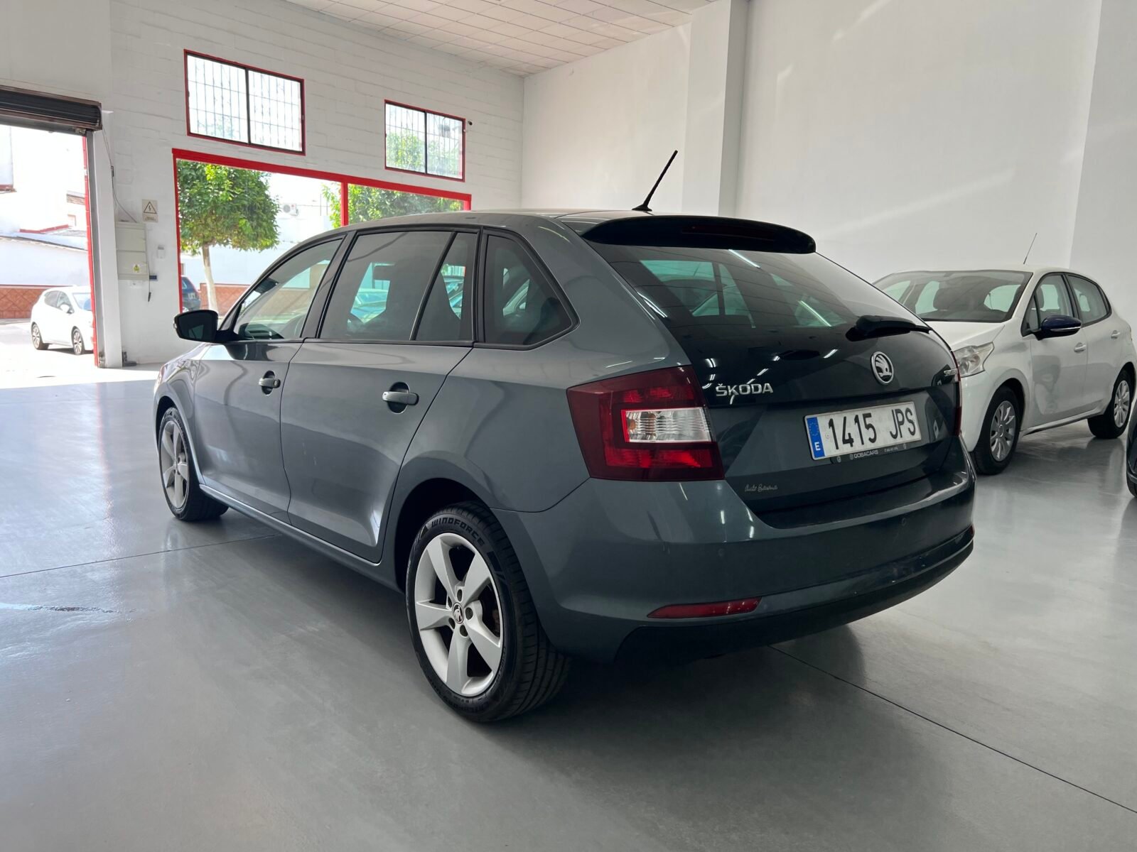 SKODA Spaceback 1.4 TDI 90cv