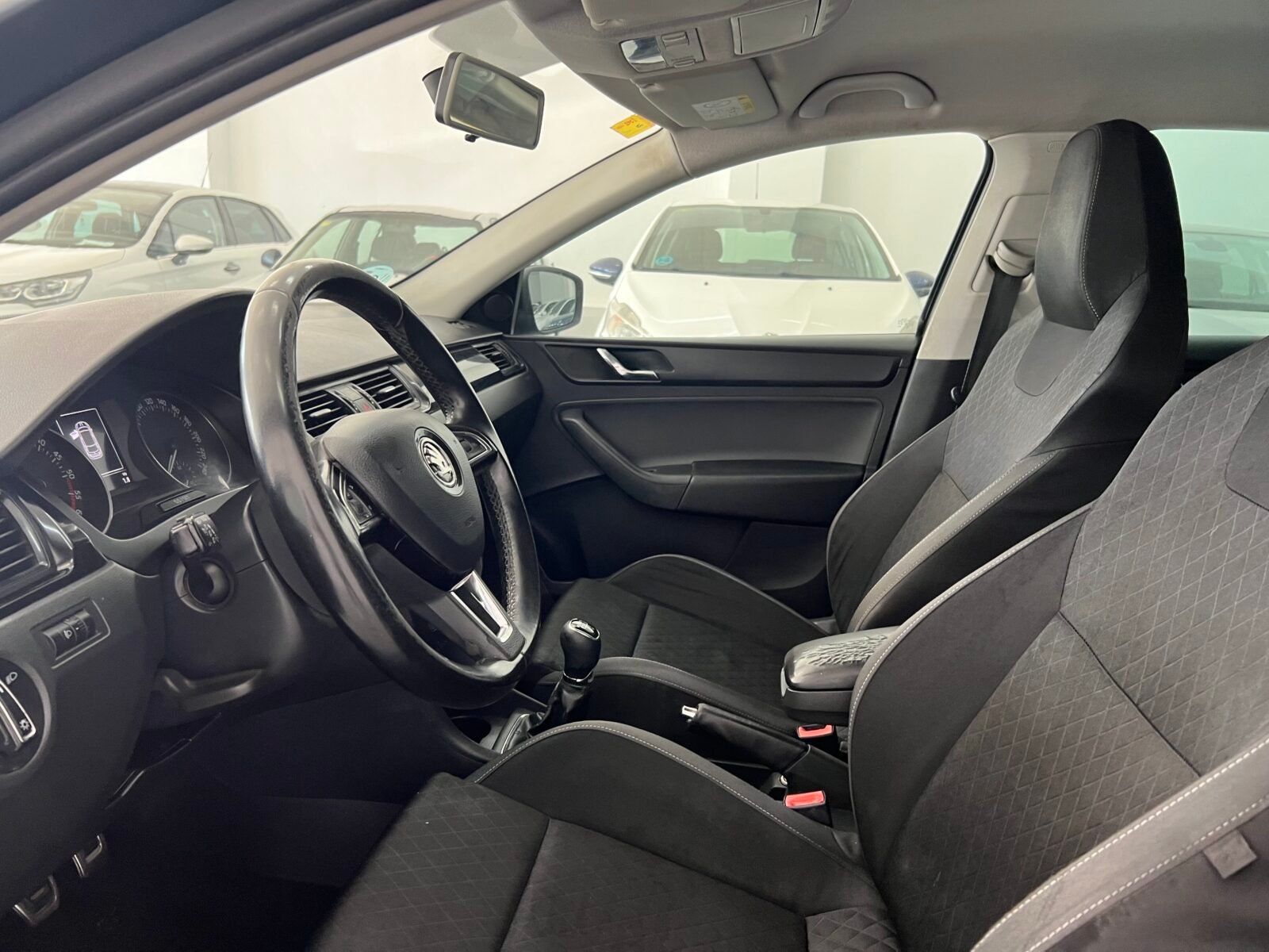 SKODA Spaceback 1.4 TDI 90cv
