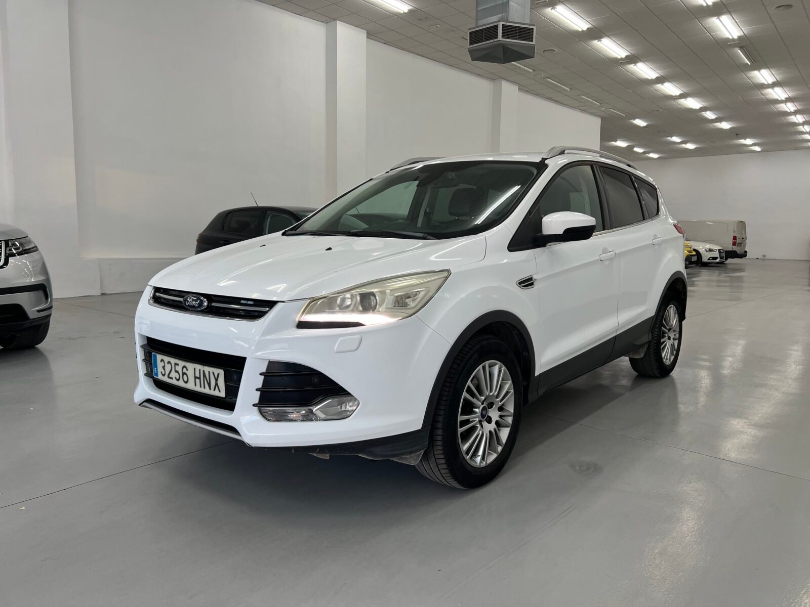 FORD Kuga 2.0 TDCI 140cv 6velo