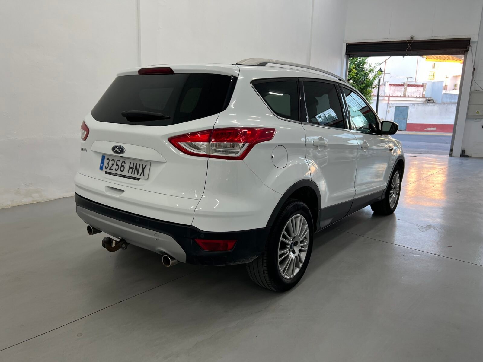 FORD Kuga 2.0 TDCI 140cv 6velo