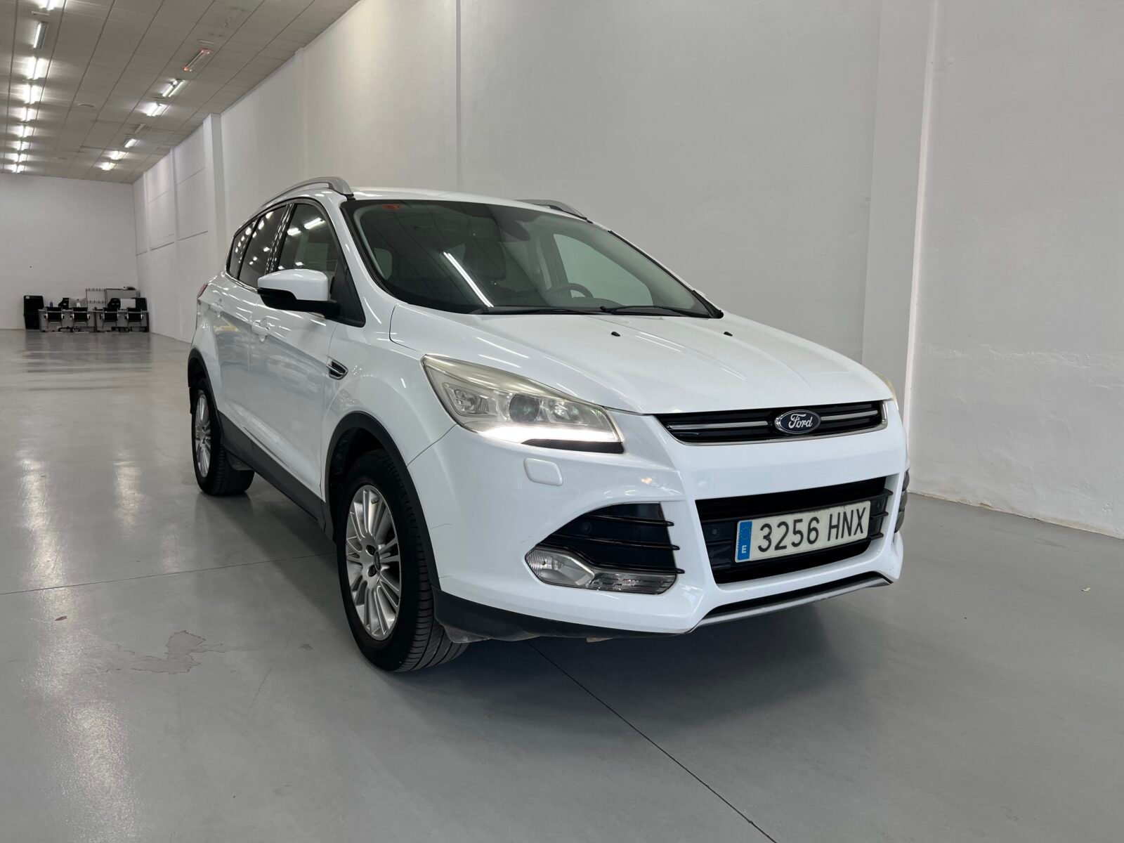 FORD Kuga 2.0 TDCI 140cv 6velo