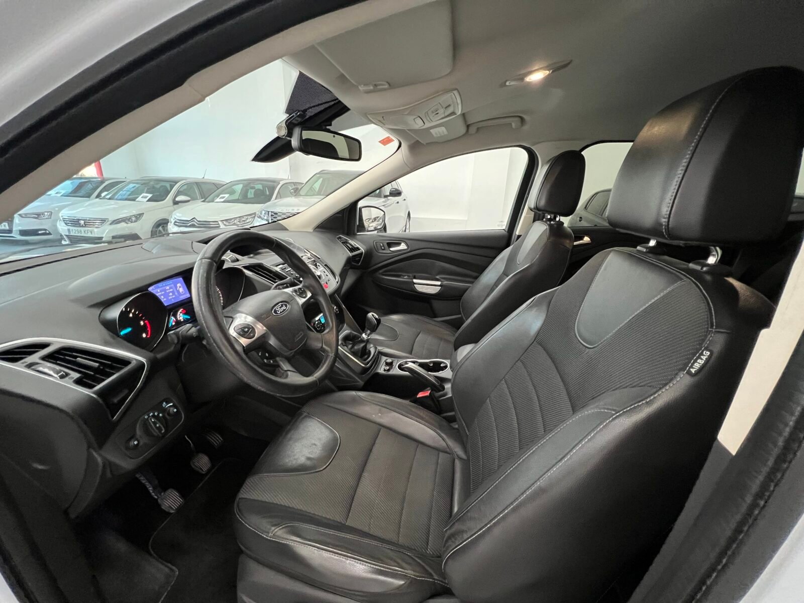 FORD Kuga 2.0 TDCI 140cv 6velo