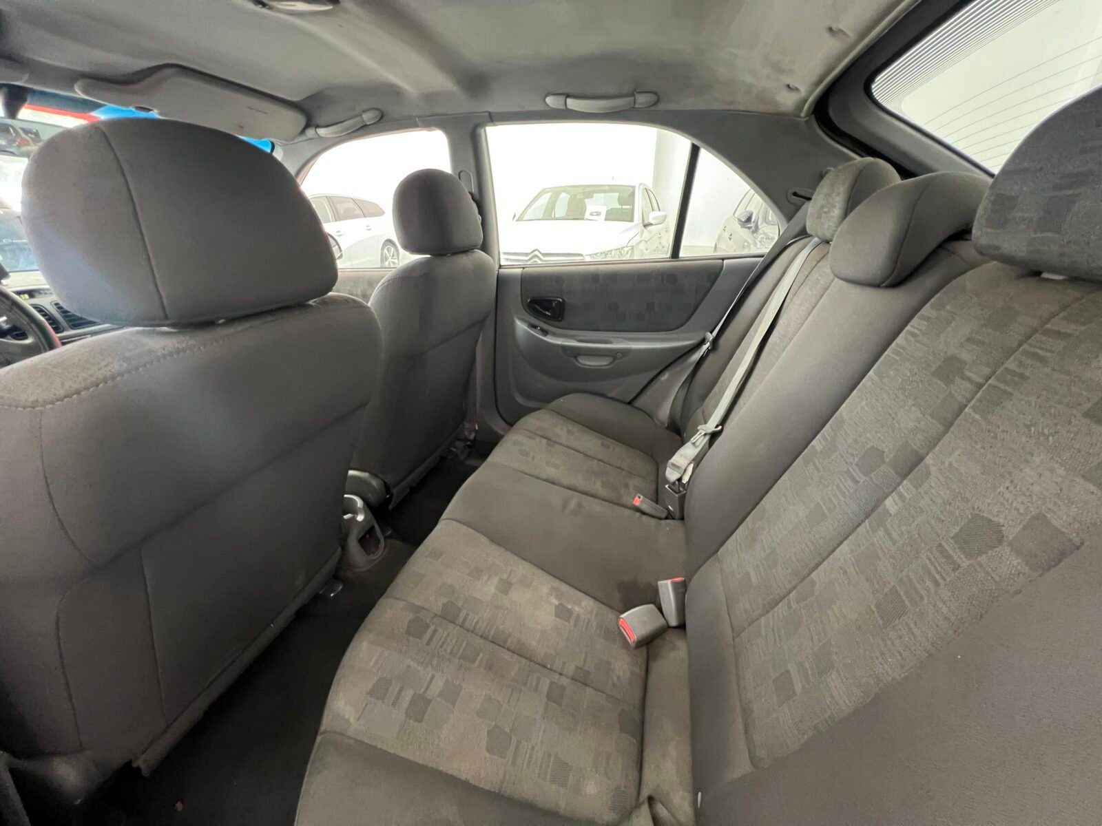 HYUNDAI Accent 1.3 gasolina 85cv